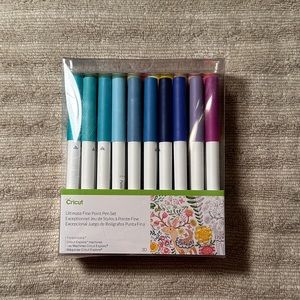 😎SOLD ELSEWHERE😎FOUR PACK Cricut® Ultimate Fine Point Pen set/bundle